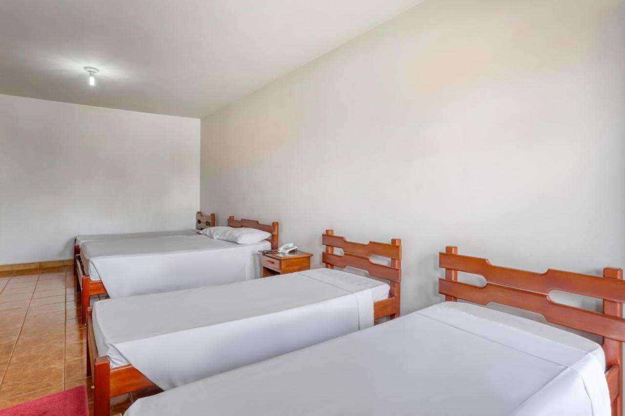 Hotel Aguia Morrinhos (Goias) Ngoại thất bức ảnh